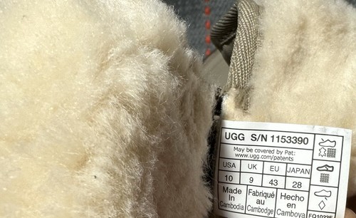 NEW UGG DUNE CITY BUTTE WATERPROOF LEATHER WINTER SNOW BOOTS MEN US 10 EU 43 - Picture 10 of 15