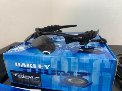 Oakley Thump 256MB early model MP3 sunglasses Fashion Accessories