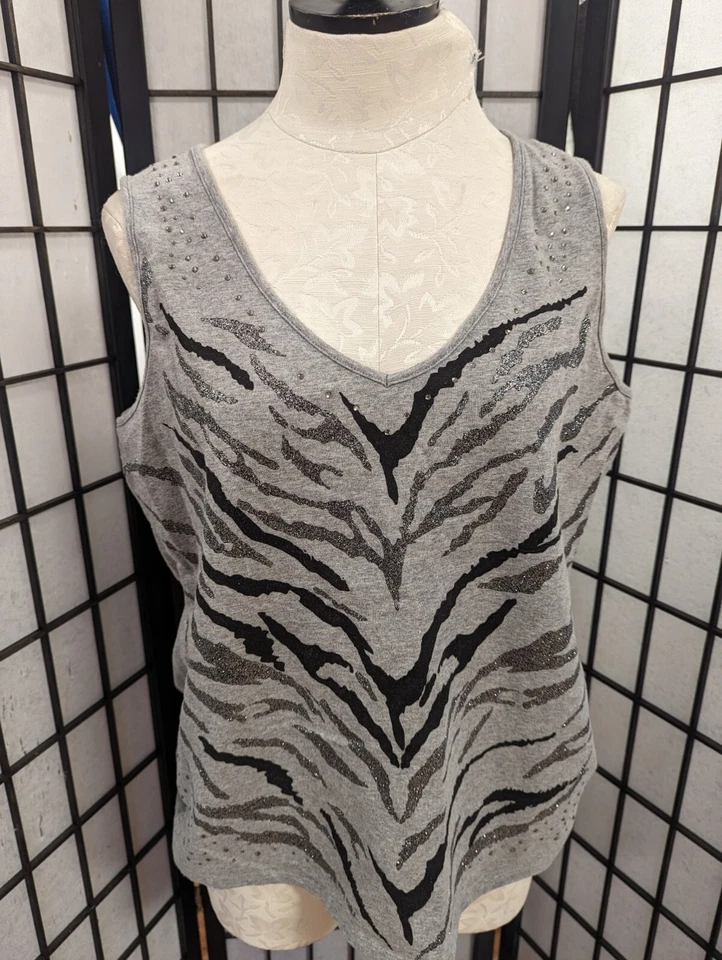 Chicos Zenergy Tank Top Animal Print rhinestone Size 2 L-XL  Mob Boss glitter - Image 3 of 4