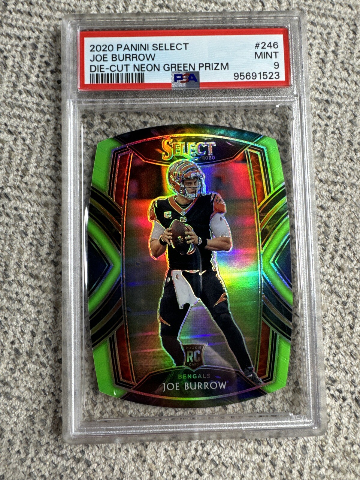 2020 Joe Burrow RC PSA 9 Select Club Level Neon Green Prizm Die Cut