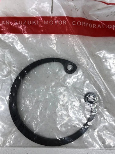 CIRCLIP-TYPE-E
