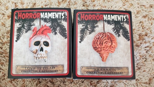New Horrornaments Love Is Dead Braaaain Brain Ornaments - 第 1/6 張圖片