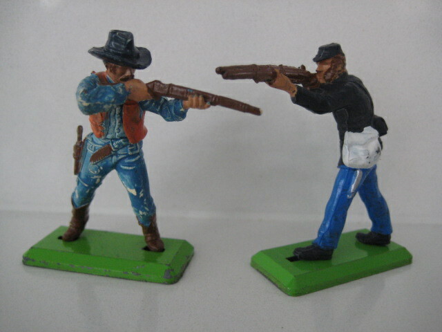 Picture 4 of 12