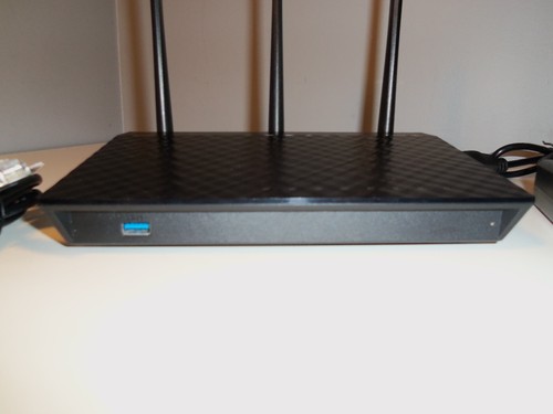 Asus RT-AC1750B1 Wireless Router - Photo 8/11