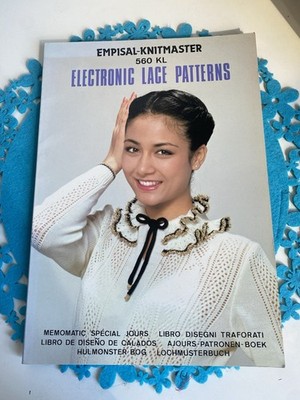 Empisal-Knitmaster 560 KL Musterbuch mit Lochmuster  -Zubehör Strickmaschine-