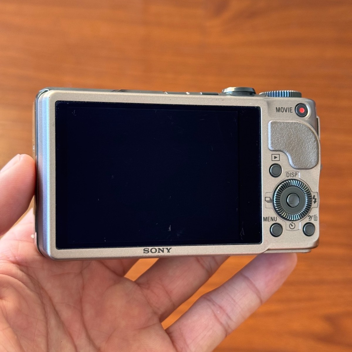 Sony Cyber-shot DSC-HX9V/ HX9 Digital Camera 16x 16.2MP 1080i HD