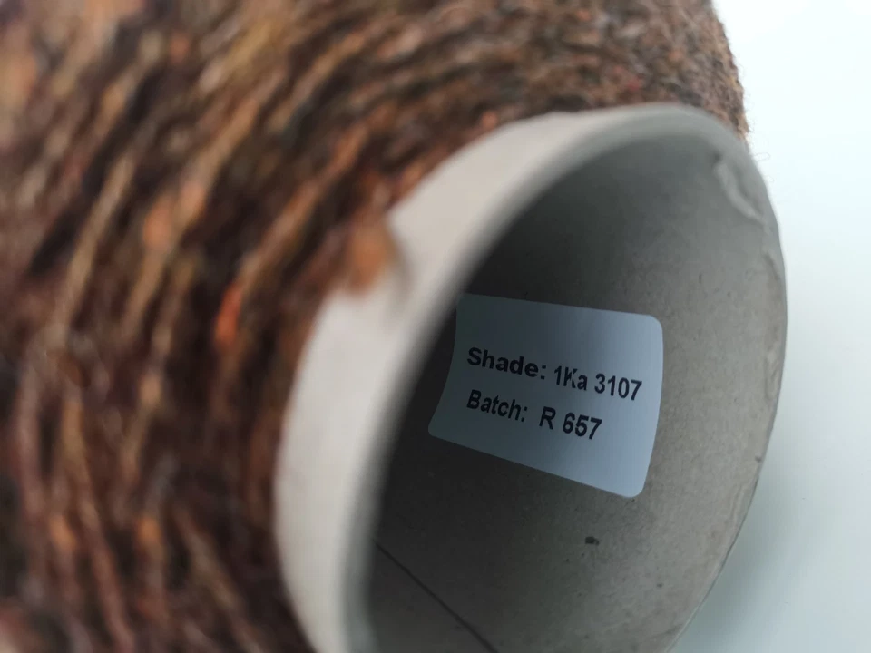 3ply Soft Donegal Tweed Knitting Wool Cone Brown 5514 420g      (0612-C) - Image 4 of 4