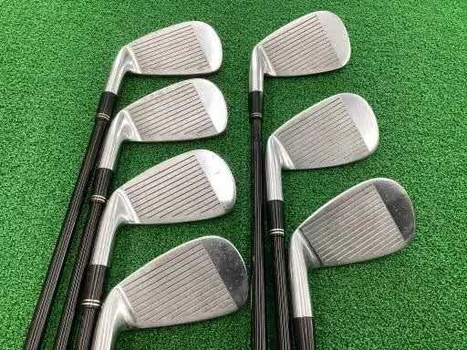 SRIXON WR Iron Set 4-PW 7pcs Carbon Shaft Regular RH Japan Golf Club Good - Image 2 of 4