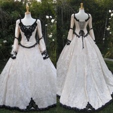 Vintage Victorian Wedding Dresses Flared Sleeves Black Lace Applique Bridal Gown