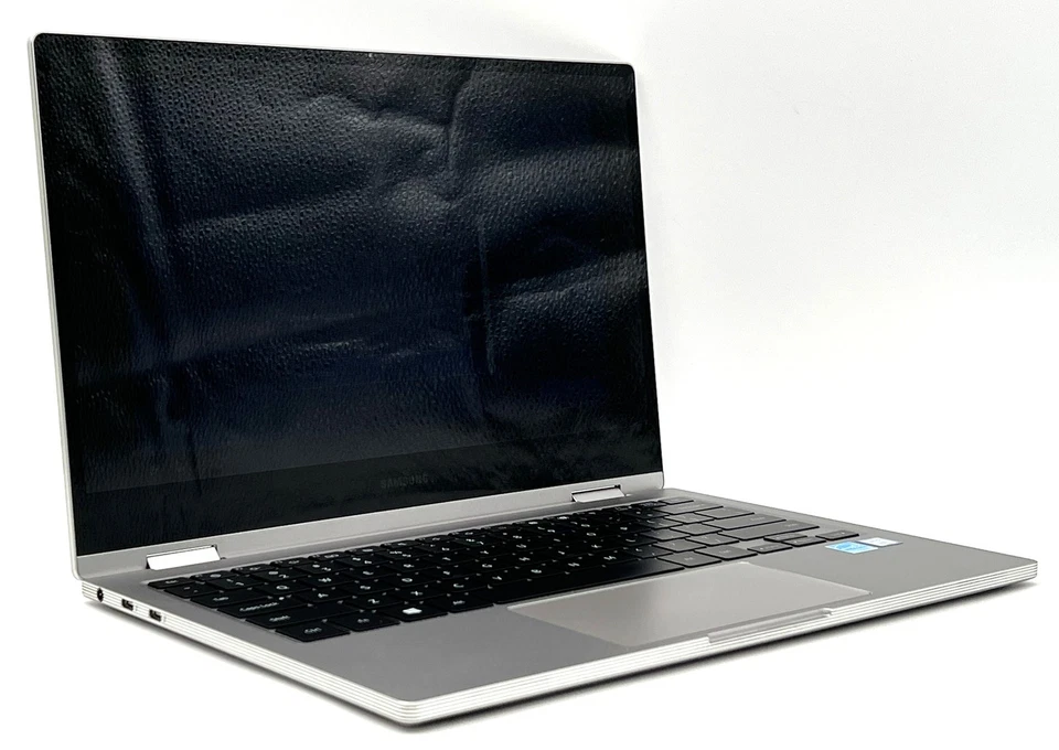 Samsung Notebook 9 Pro 2-in-1 Laptop - 13.3" - i7-8565U – 8GB RAM – 256GB SSD - Image 3 of 4