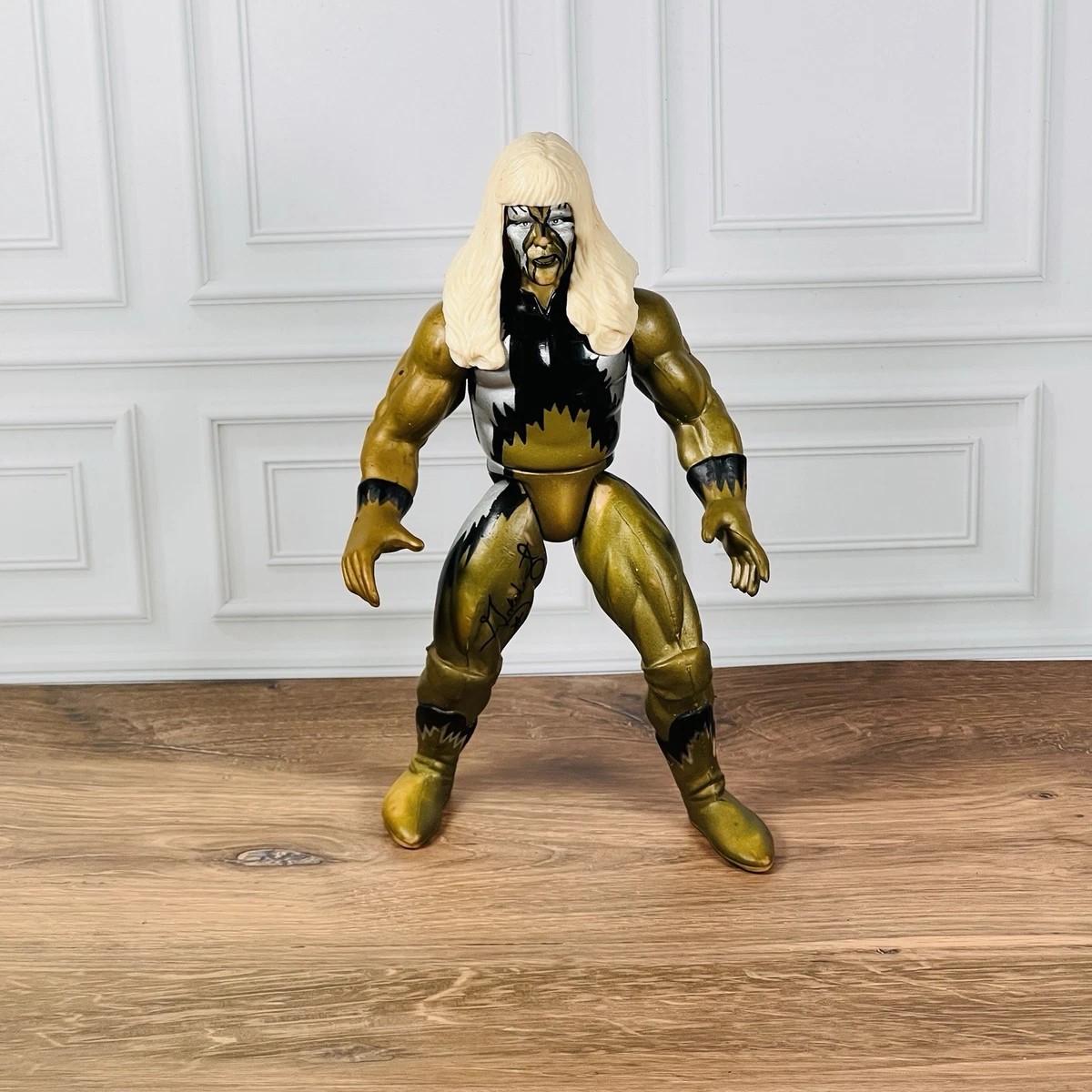 Goldust Figure WWE WWF Gold Dust Wrestlemania W Wig Dustin Rhodes