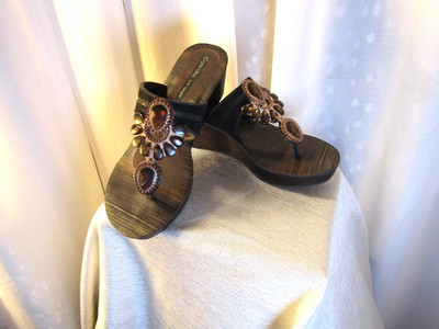 Mules Sandals by Grendha Ivele Sangalo size 8 Brown (700-382)