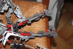 LEGO Bionicle: Maxilos & Spinax 8924 (2007) Complete