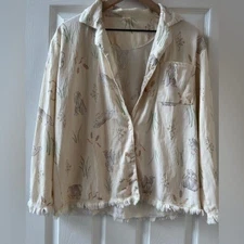 Cream Bunny Print Button-Up light weight Shirt size large
