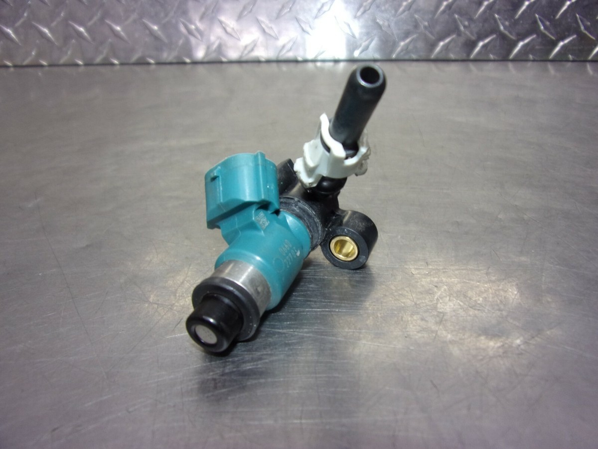 636 A HONDA CBR 250 R 2013 250R OEM FUEL INJECTOR | eBay