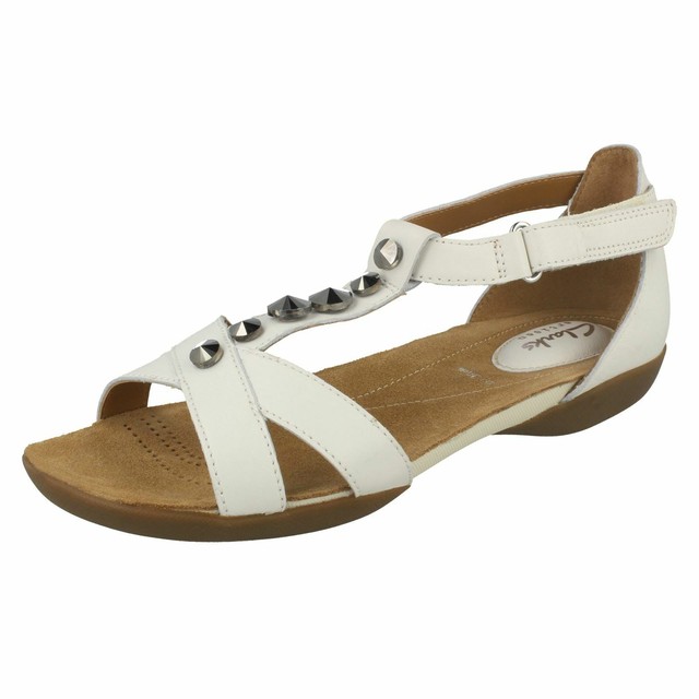 clarks ladies velcro sandals