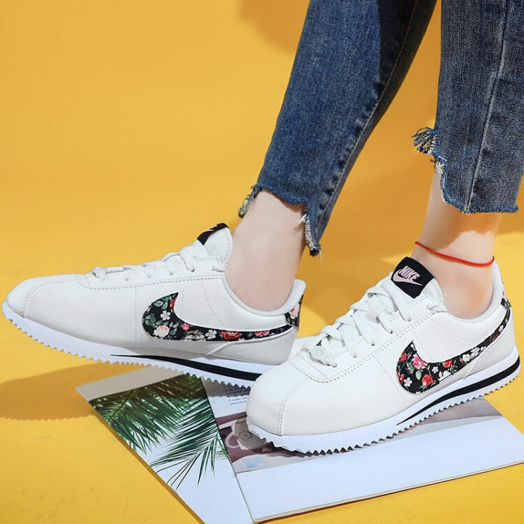 Nike Cortez Basic купить в Америке, лот 