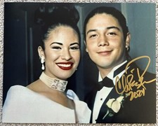 Chris Perez Signed In Person 8x10 Photo w/ Selena Quintanilla Selena y Los Dinos