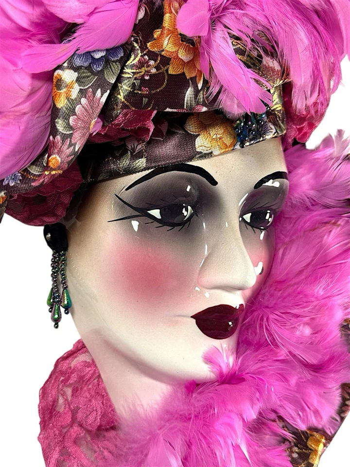Vintage Keramik Gesichtsmaske Wandbehang Dekor Flapper rosa Federn Dame 14" - Bild 3 von 4