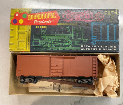Roundhouse HO Vorgefertigter 40' Boxcar - B 4-1:59 Grün 1:87
