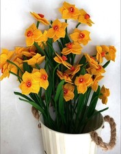 Handmade Crochet Daffodil Flower Bouquet/Spring Decoration Gift/Home Decor UK