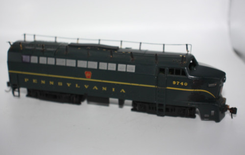 E-R Models HO Scale Pennsylvania Sharknose Single Stripe PRR #9740 Digitrax LESEN | Zustand: For parts or not working