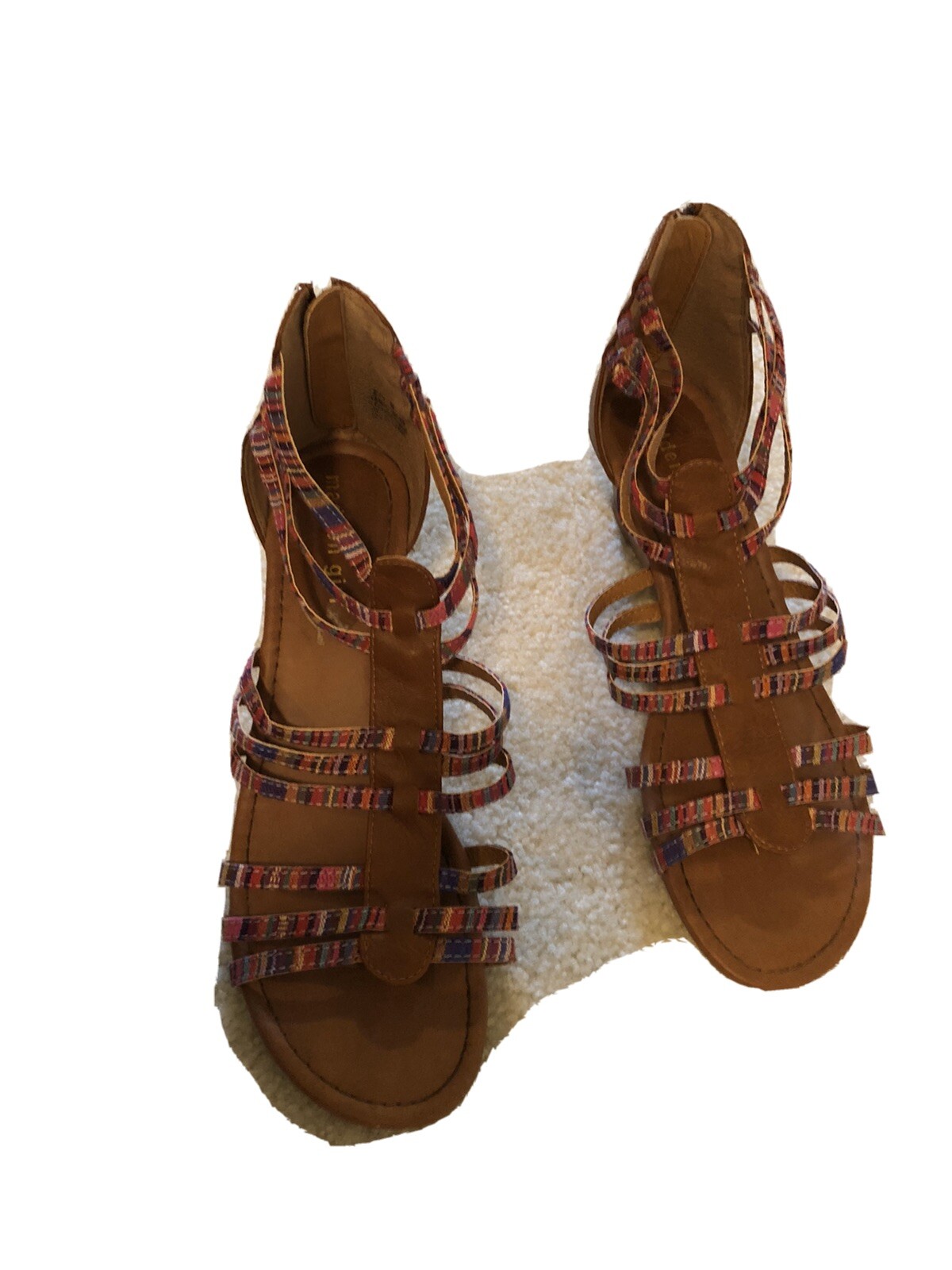 Steve Madden Girl. Strappy Multi Color Sandals 9M … Gem