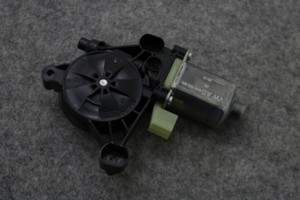 Org Audi A5 A4 8W Q7 4M R8 4S VW Golf 7 Fensterhebermotor 8W0959802 links rechts