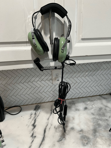 David Clark H10-30 Pilot Aviation Headset Dual Plug w/ Microphone