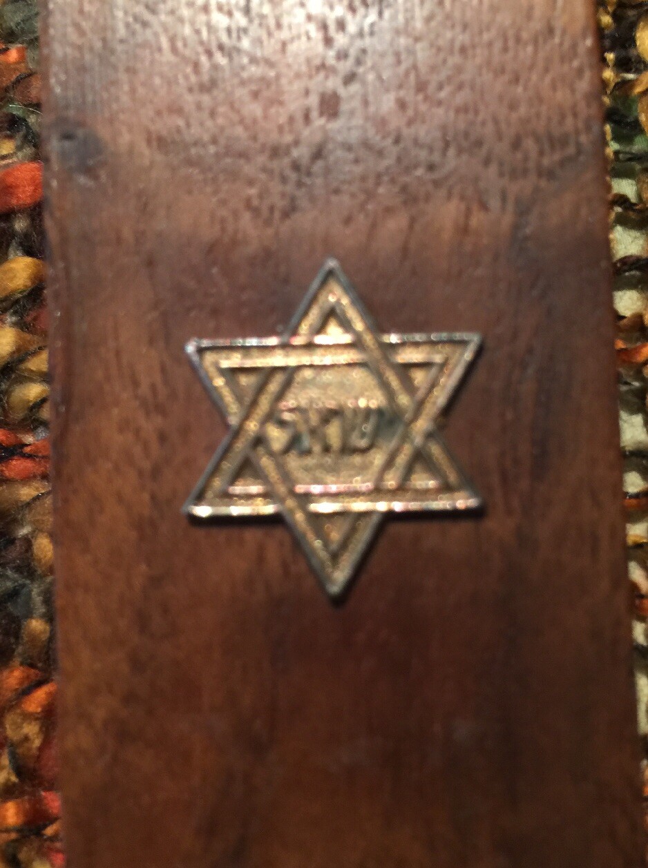 Picture 2 of 4