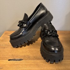 Steve Madden Women's/Girls Black Chunky Platform Loafers w/chains Size 10 Bianca