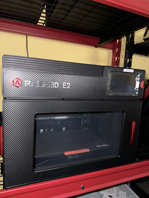 RAISE 3D, The E2 is a desktop 3D printer with independent dual extruders 