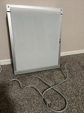 X-RAY LIGHT BOX MODEL RR201 (AMERICAN MEDICAL SALES)