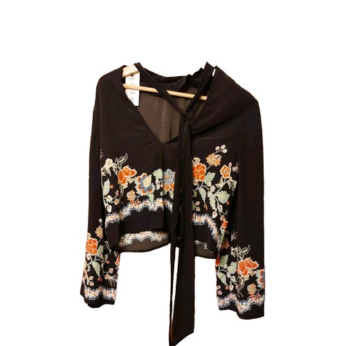 Rixo Georgie Top Women Size XS Black Cropped Floral Print Crepe De Chine Blouse - Picture 6 of 8