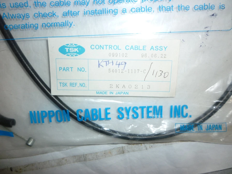 CABLE ACELERADOR DE APERTURA/TIRÓN KAWASAKI A, KZ750 GPZ750 Z750 Z650, 54012-1117 Foto 2 de 3