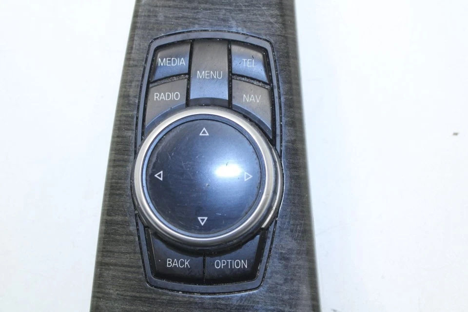 2013-16 BMW 328i xDrive SULEV controlador multimídia interruptor de controle toque com acabamento - Imagem 2 de 4