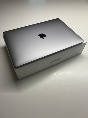 Apple MacBook Air 13 Zoll (256GB SSD, M1, 8GB) Laptop - Space Grau