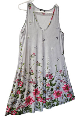 Heimish woman's Med Gray sleeveless swing dress pink, white and yellow flowers