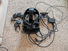 HTC Vive Headset with deluxe audio strap/link box. No base stations/Controllers