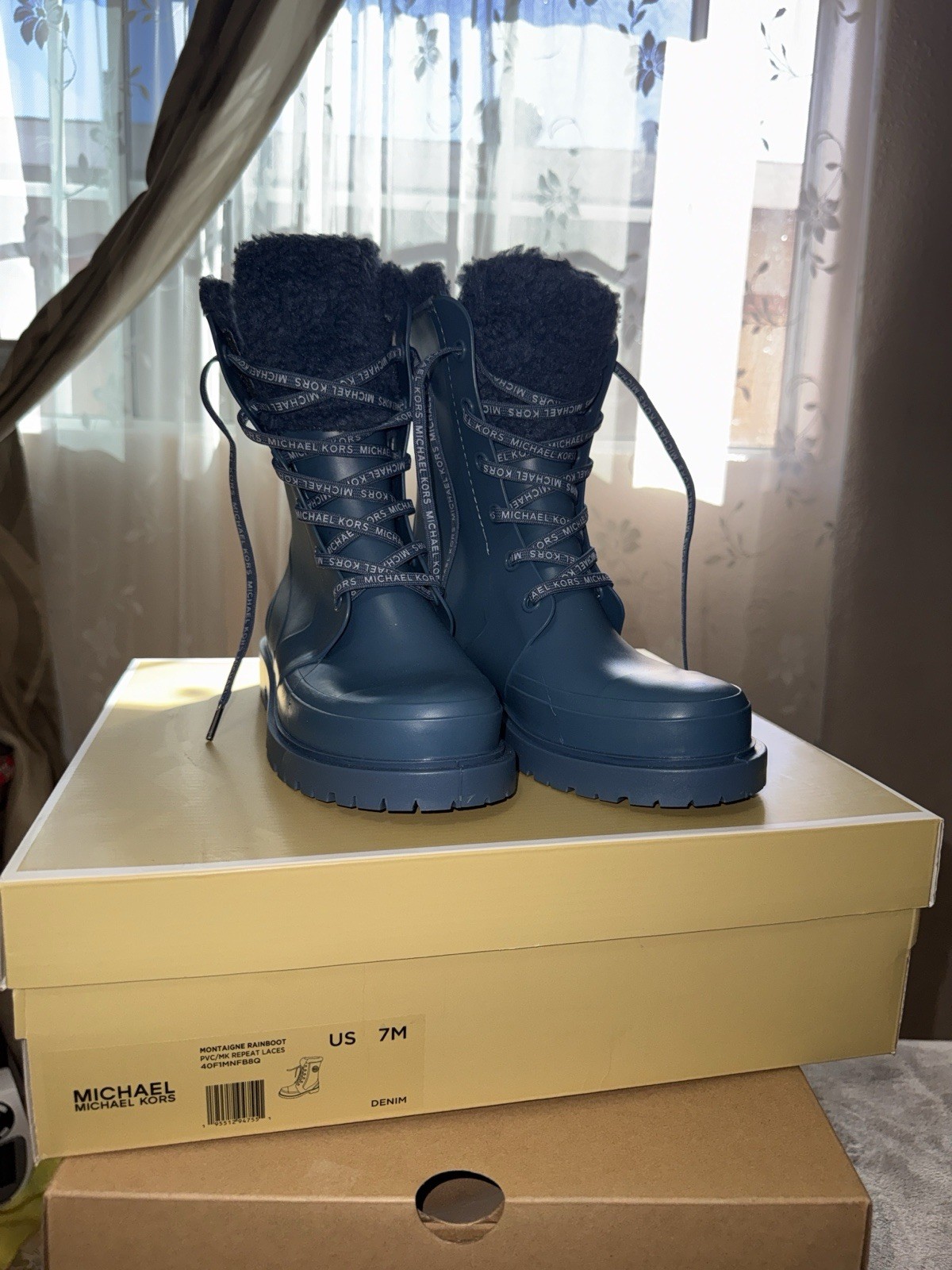 Michael Kors Women's Black Rain Boots Size 7 thumbnail 8