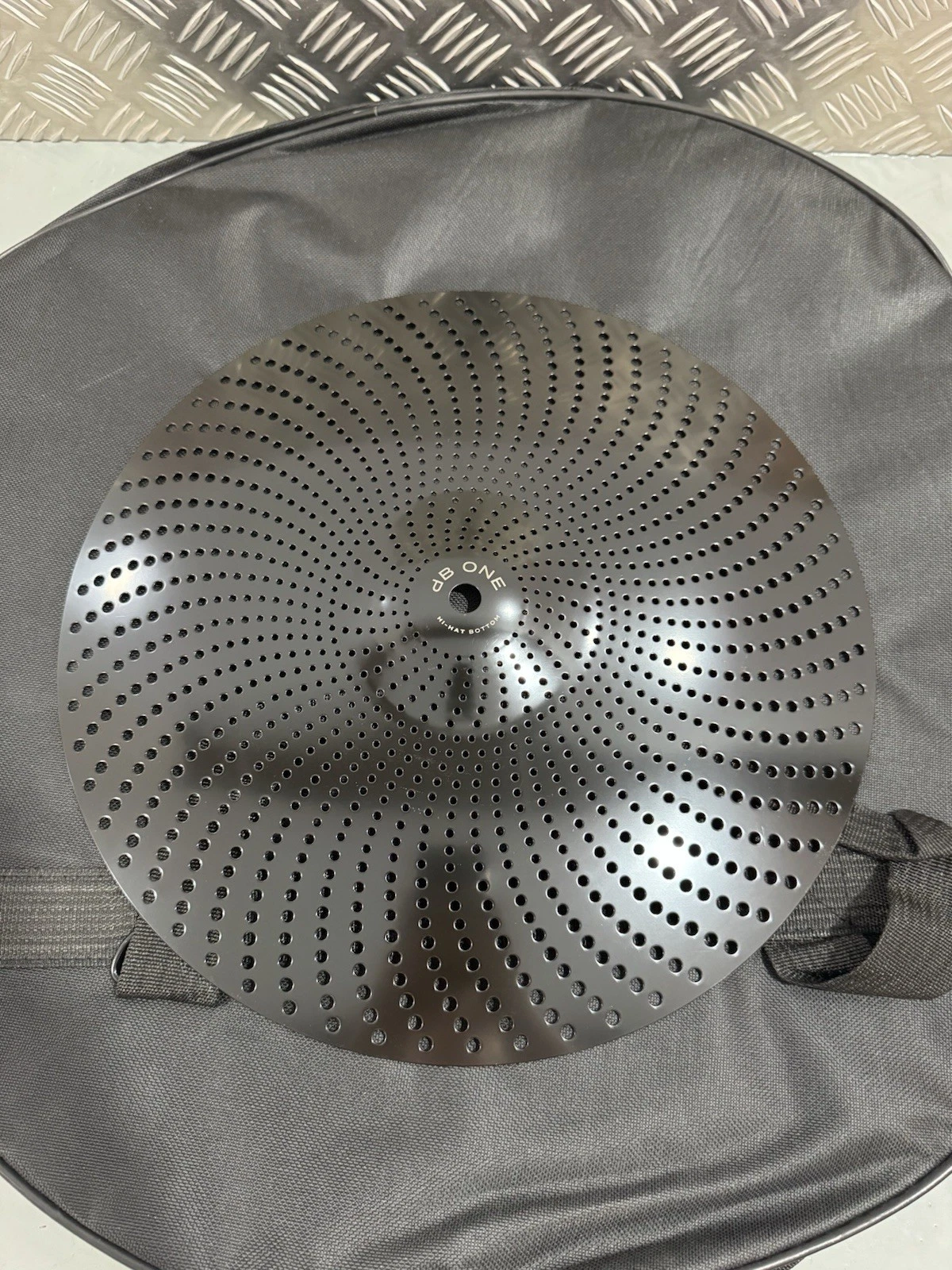 Evans dB One Cymbal Pack 14" 16" 18" 20" With Bag Brand New In Box 12