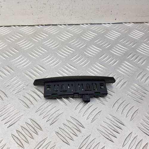 2011 MERCEDES E CLASS W212 PARKING SENSOR DISPLAY SCREEN A0015424623 - Picture 7 of 12