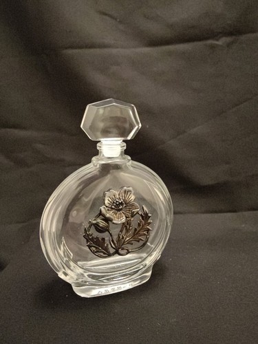 Silver Scenes Vintage Crystal Perfume Bottle With Flower Made in France by VCA - Picture 10 of 16