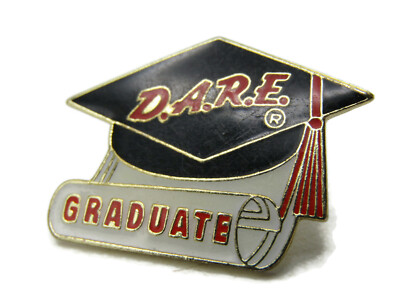Vintage D.A.R.E. Graduate Enamel Lapel Pin Mortarboard Cap Diploma Award Gold