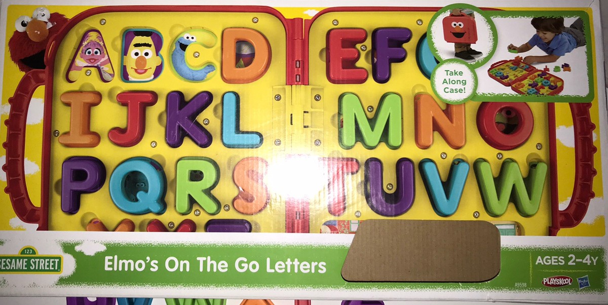 その他 Sesame Street Elmo&#39;s On the Go Letters by Sesame Street Playskool Friends Sesame Street Elmo's Alphabet Learning