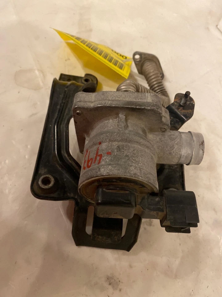 Bomba secundaria de inyección de suspensión neumática Cadillac DTS 2006-2011 FABRICANTE DE EQUIPOS ORIGINALES Foto 4 de 4