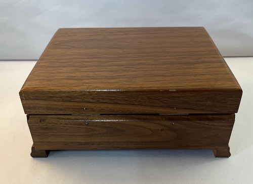 Wooden Jewelry Box Or Keepsake Box - Picture 5 of 12