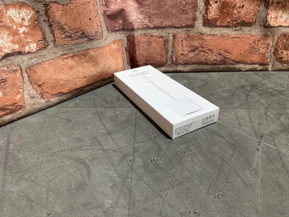 Brand new Genuine Apple Mini Display Port To DVI Adapter A1305 MB570Z/B - Image 3 of 4