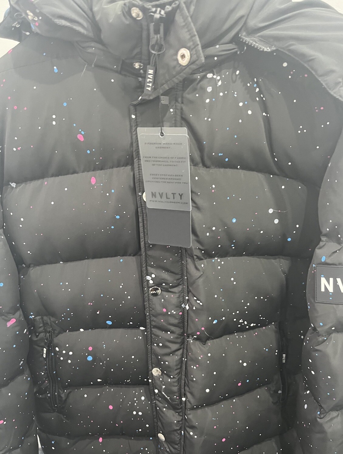 Black nvlty long puffer coat medium
