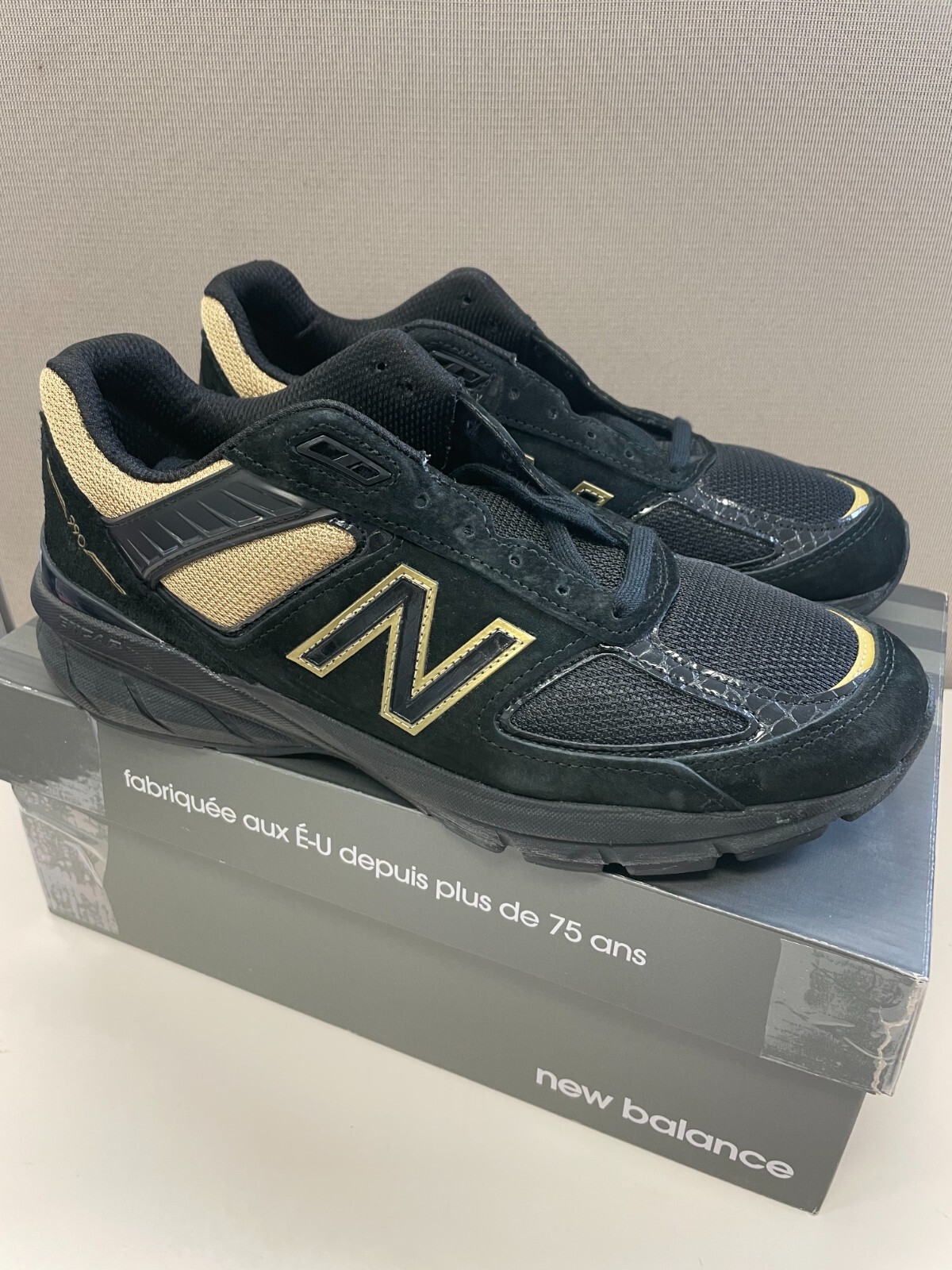 M990BH5-D Men's Black Running Shoes 